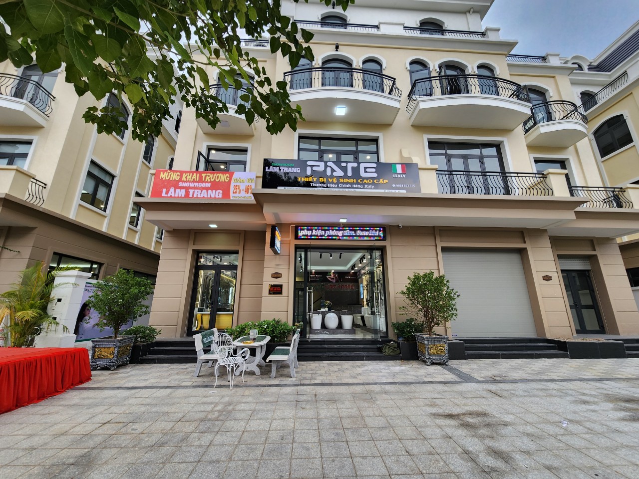 Khai trương showroom Lâm Trang thiết bị vệ sinh Pate, địa chỉ vinhomes ocean park gia lâm